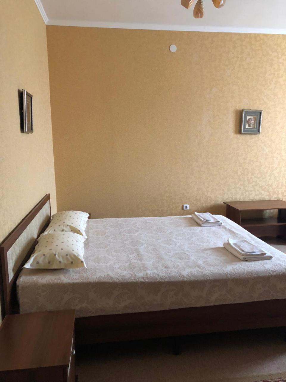 Mirage Hotel Qostanay Esterno foto